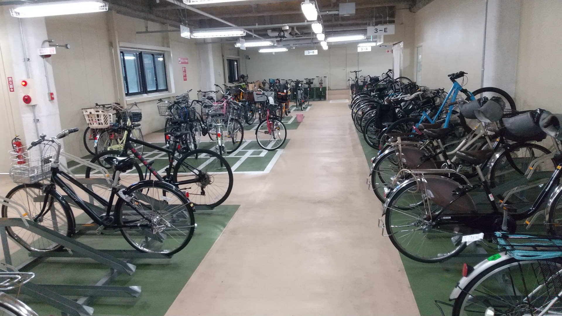 川崎駅東口周辺自転車等駐車場第9施設(3F)の写真