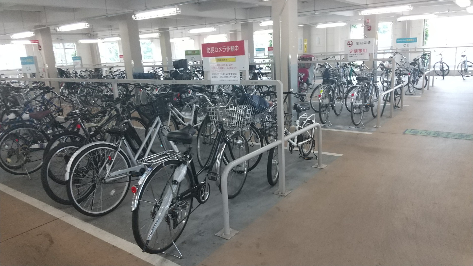 川崎駅東口周辺自転車等駐車場第12施設(3F)の写真