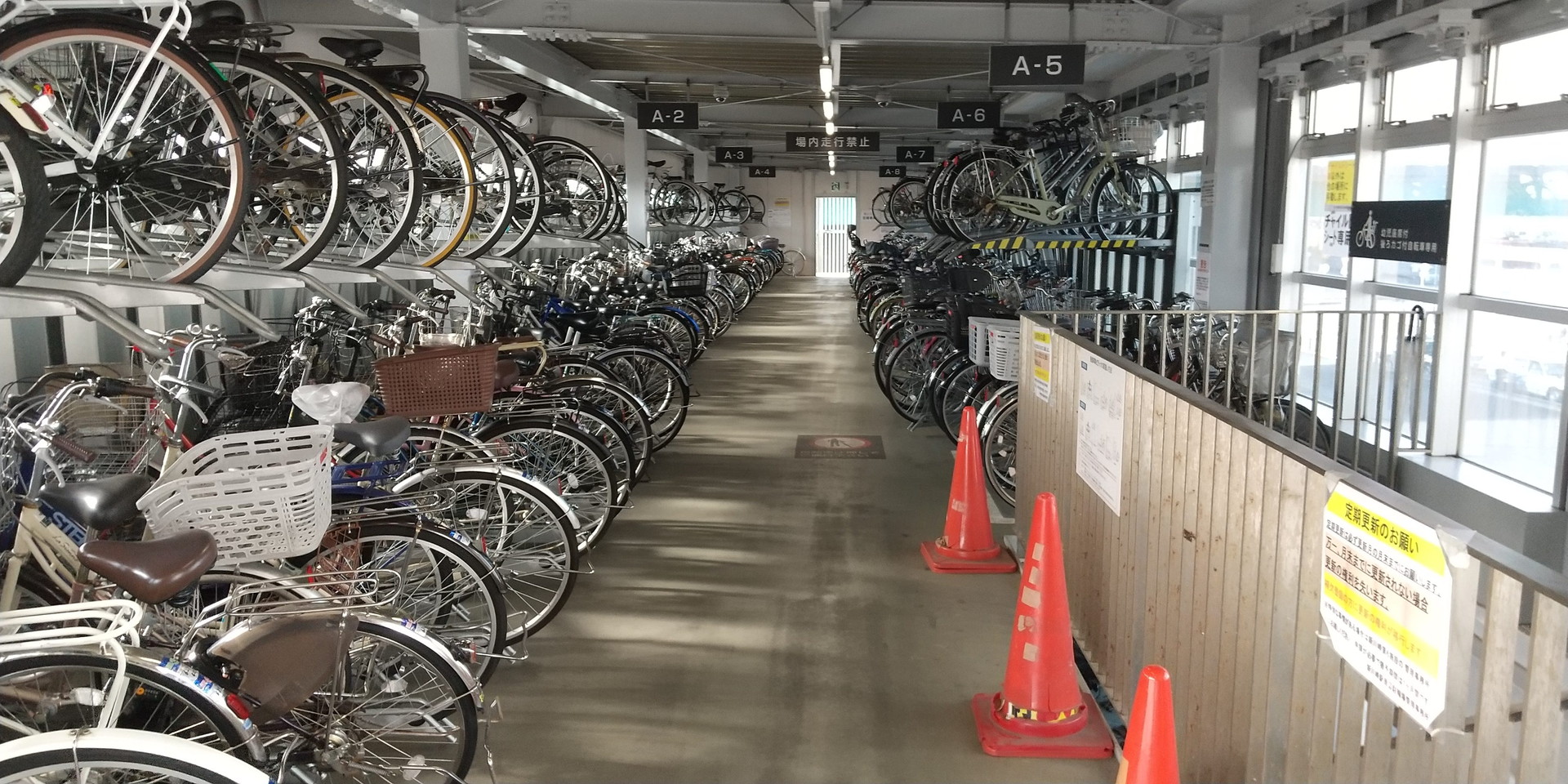 新川崎駅周辺自転車等駐車場第5施設(1F・2F)の写真