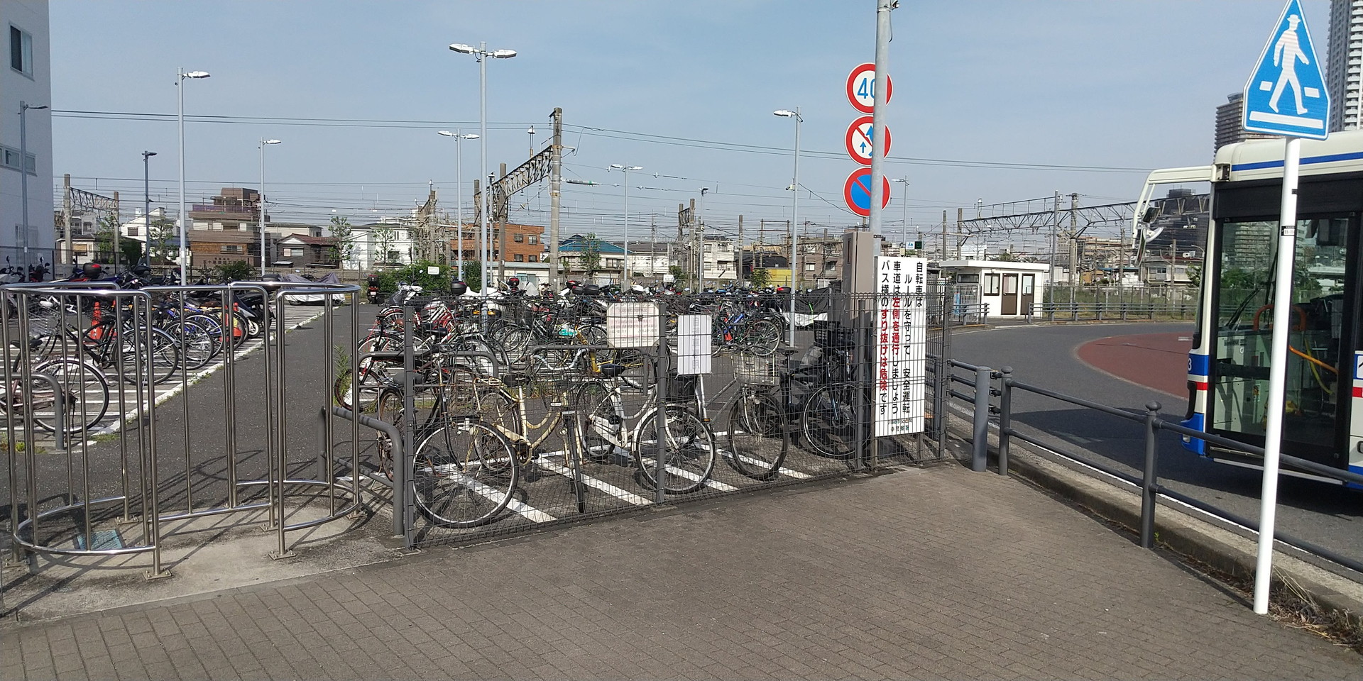 新川崎駅周辺自転車等駐車場第8施設の写真